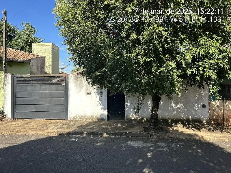 Casa em Leilão Extrajudicial