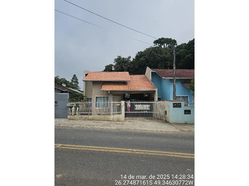 Casa em Leilão Extrajudicial