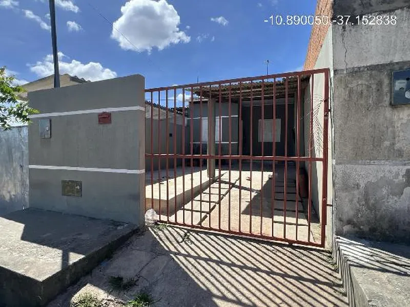 Casa em Leilão Extrajudicial