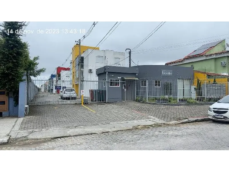 Apartamento em Licitação