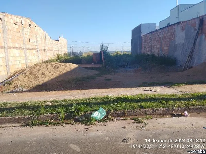 Terreno em Licitação
