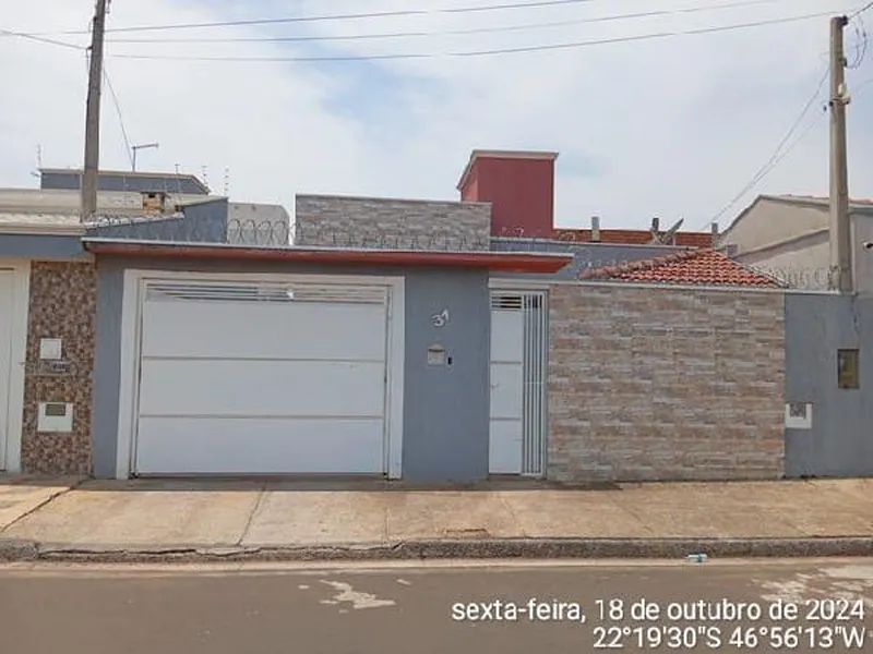 Casa em Leilão Extrajudicial