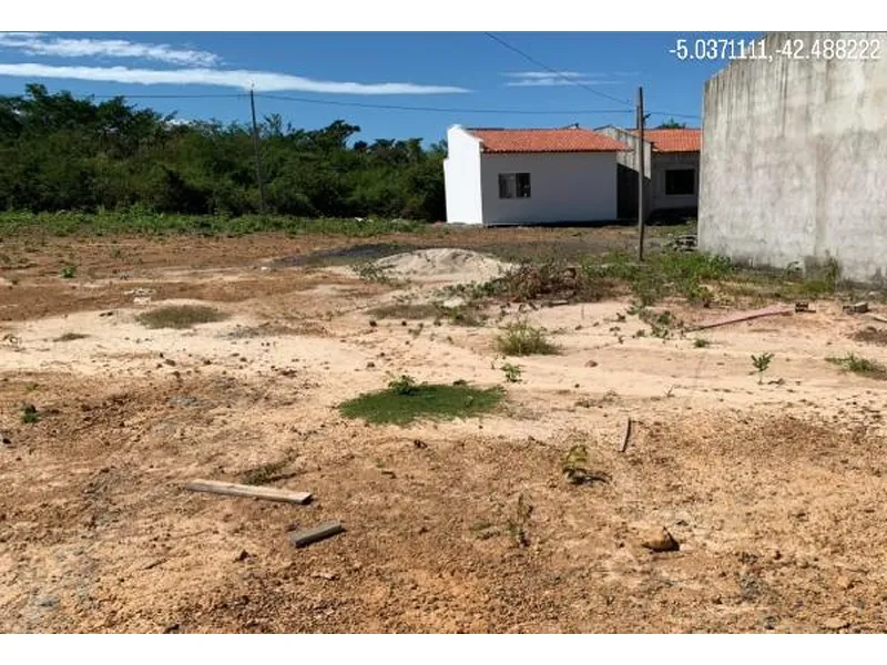 Terreno em Leilão Extrajudicial