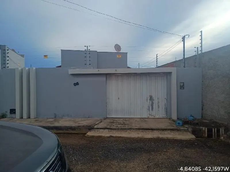 Casa em Leilão Extrajudicial