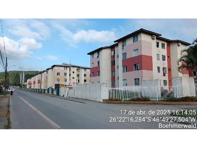 Apartamento em Leilão Extrajudicial