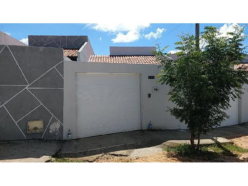 Casa em Leilão Extrajudicial