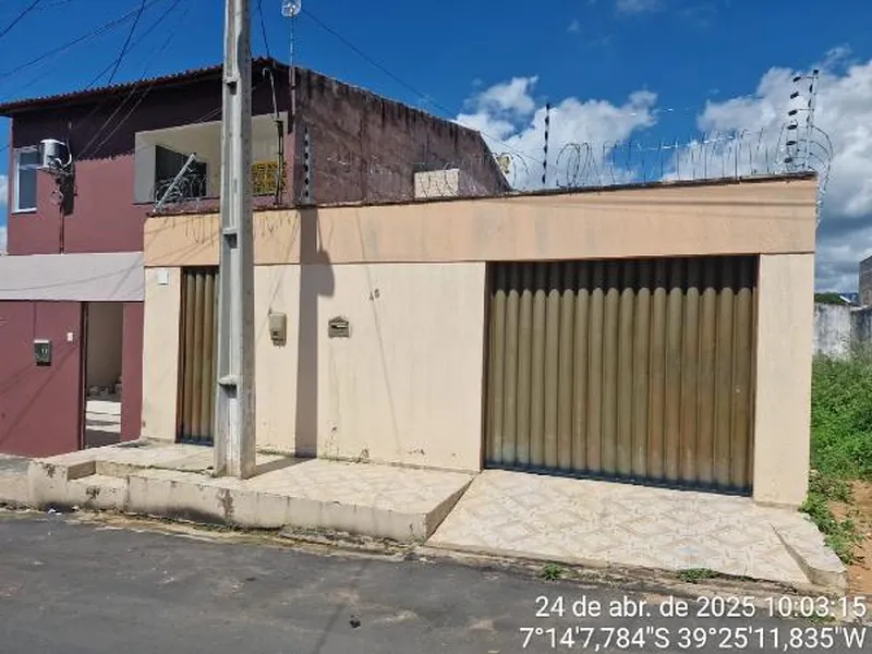 Casa em Leilão Extrajudicial