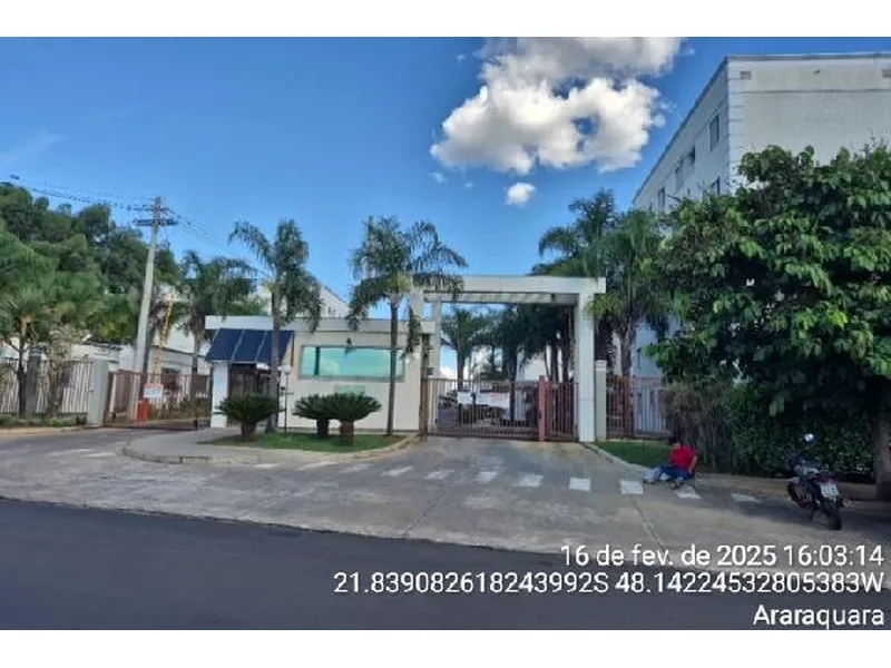 Apartamento em Leilão Extrajudicial