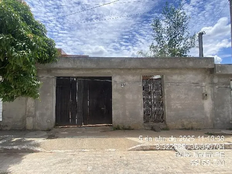 Casa em Leilão Extrajudicial