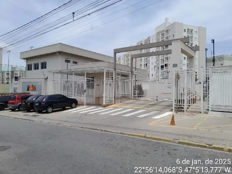 Apartamento em Licitação