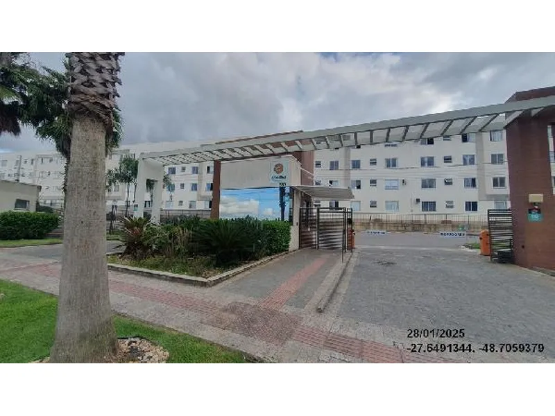 Apartamento em Licitação