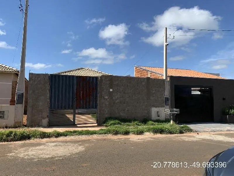 Casa em Leilão Extrajudicial