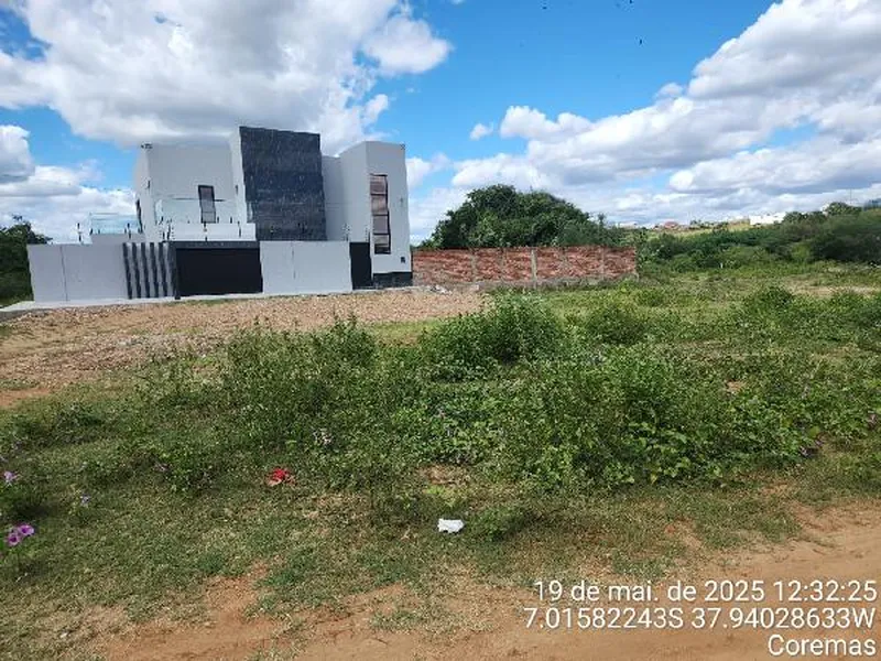 Terreno em Leilão Extrajudicial