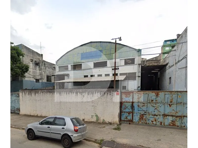Prédio em leilão