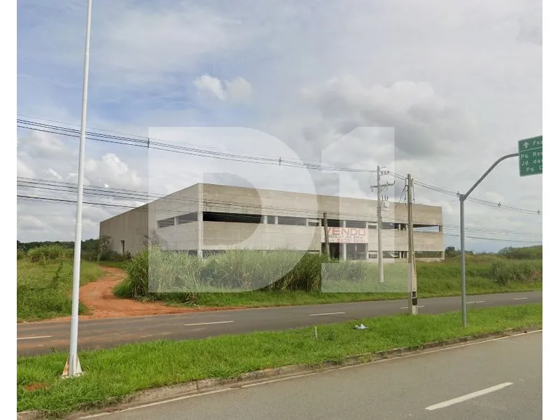 Prédio em leilão