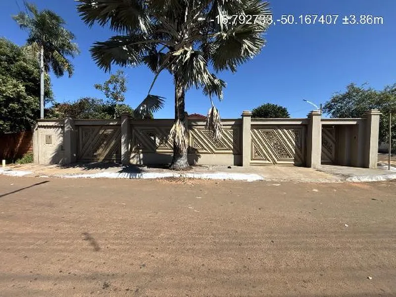Casa em Leilão Extrajudicial