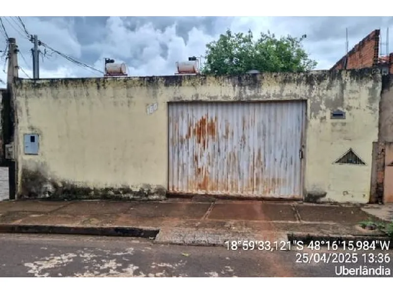 Casa em Leilão Extrajudicial