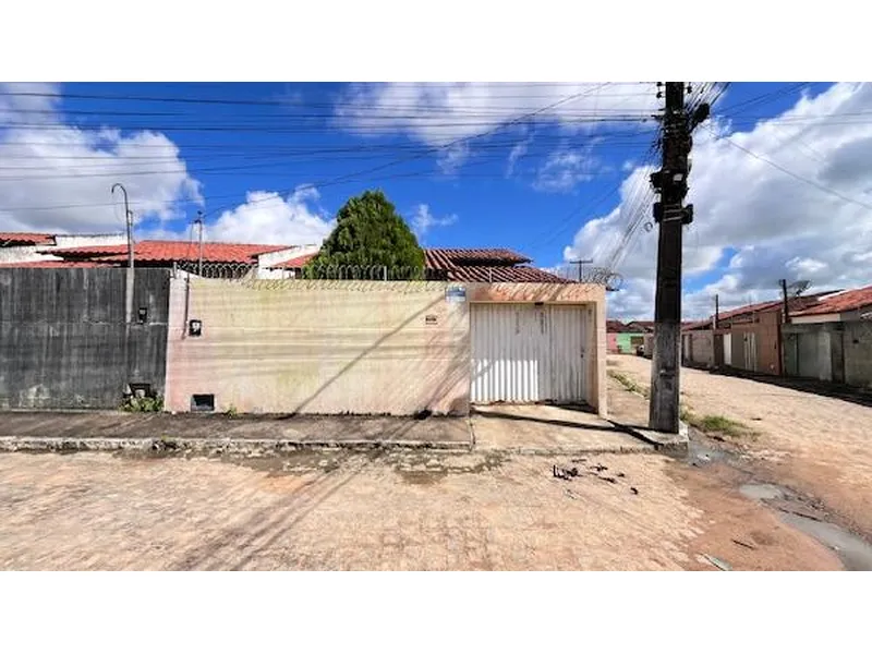 Casa em Leilão Extrajudicial