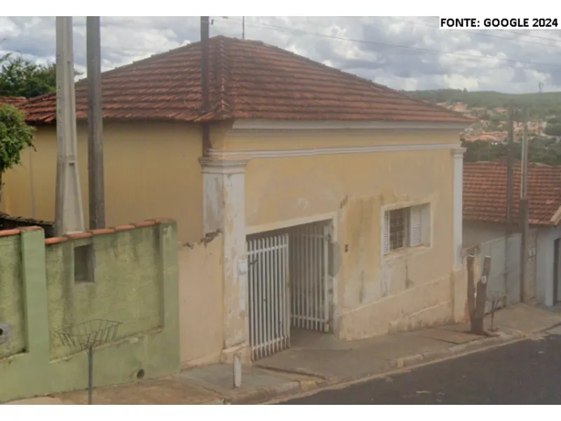 Outros em leilão