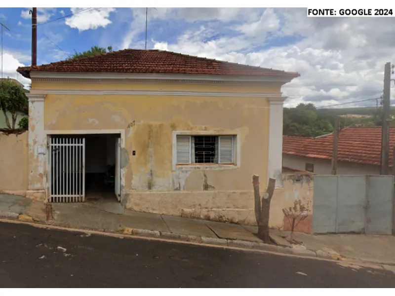 Outros em leilão
