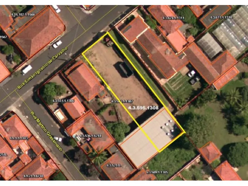 Terreno em Leilão Judicial