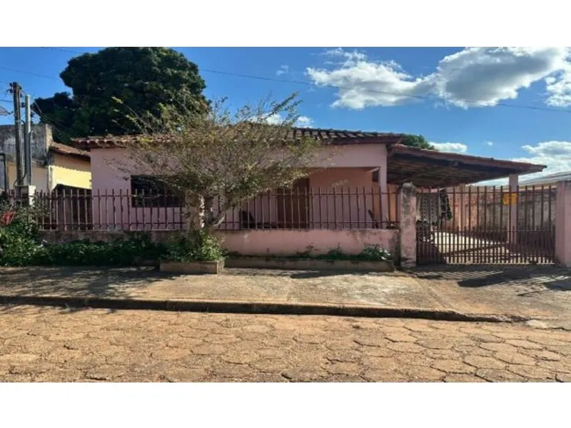 Casa em Leilão Extrajudicial