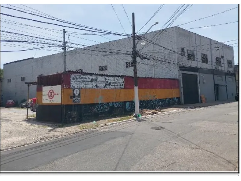 Galpão em Licitação