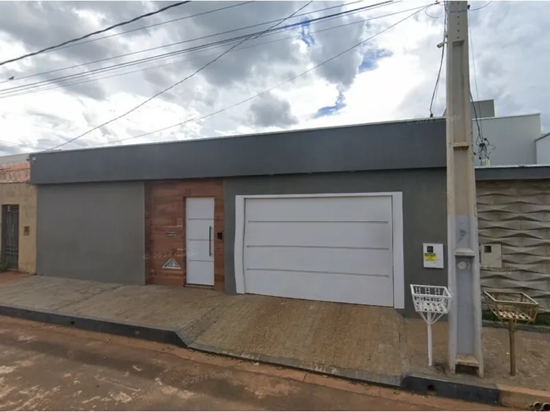 Casa em Leilão Extrajudicial