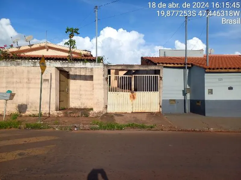 Casa em Leilão Extrajudicial