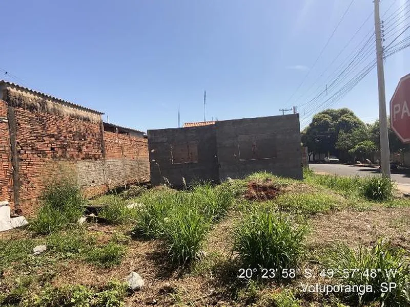 Terreno em Licitação