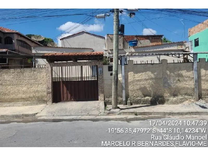 Casa em Leilão Extrajudicial