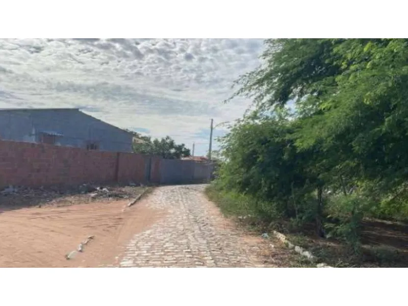 Terreno em leilão