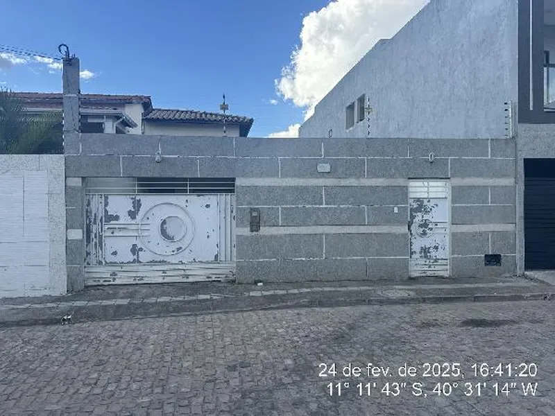 Casa em Licitação