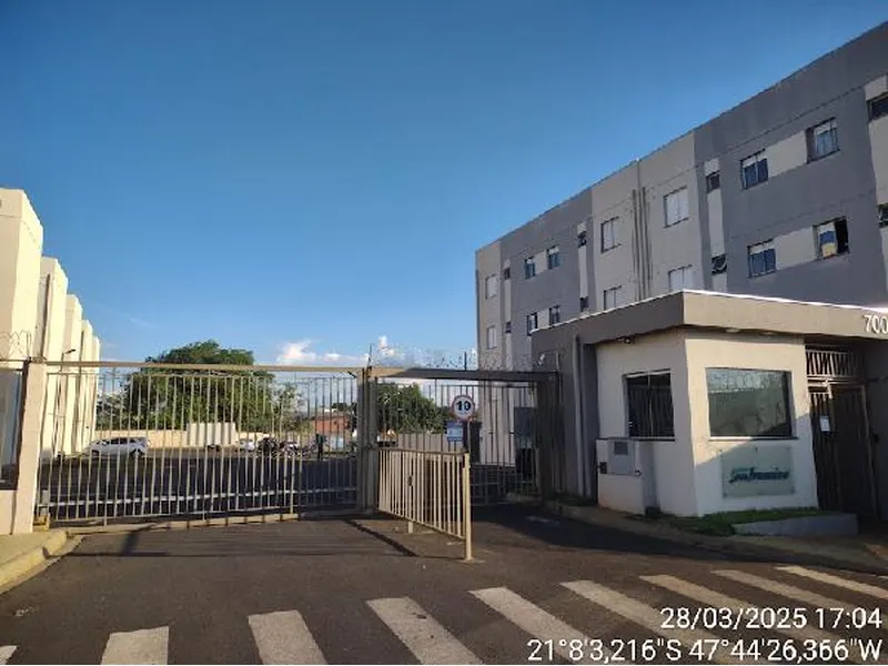 Apartamento em Leilão Extrajudicial