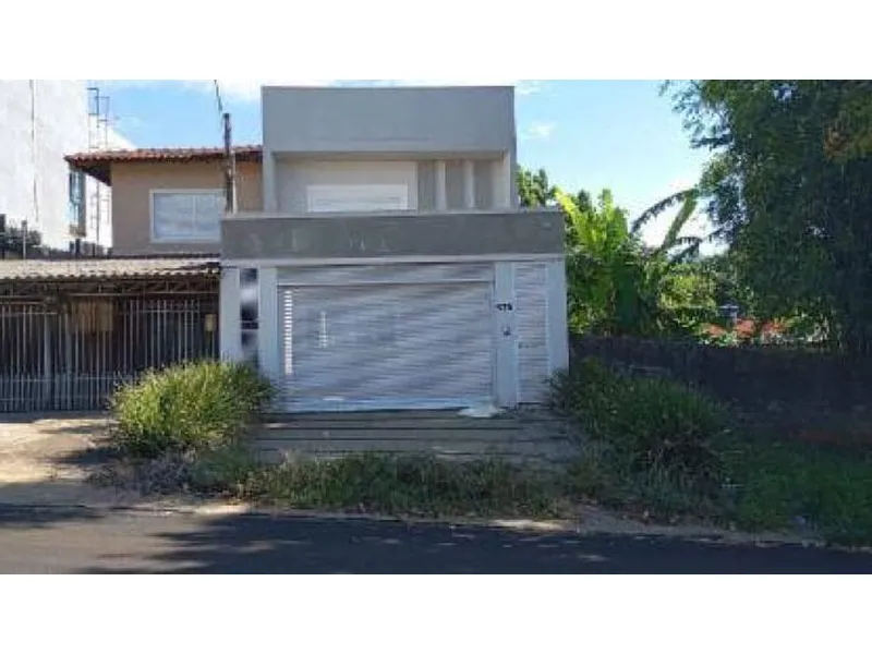 Casa em Leilão Extrajudicial
