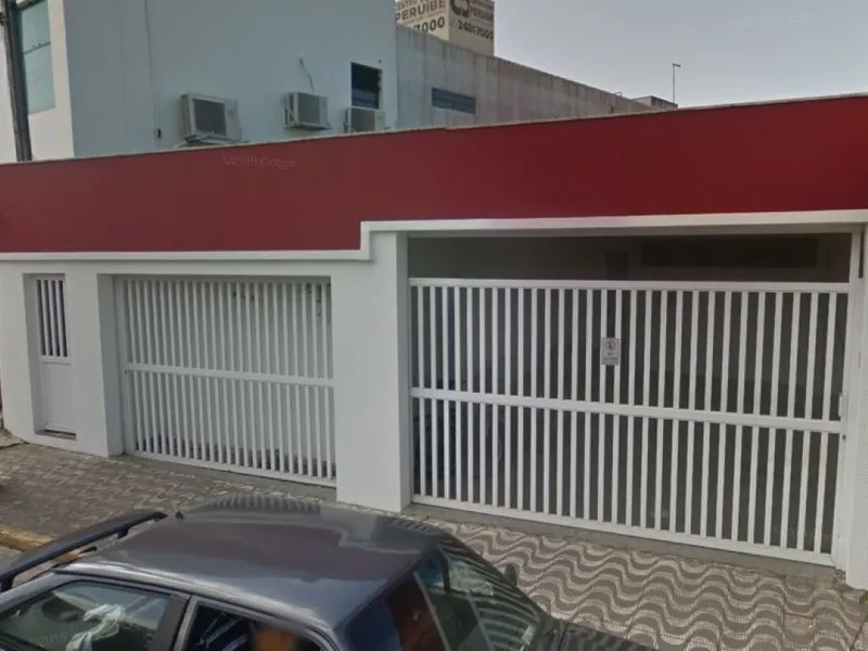Prédio em leilão
