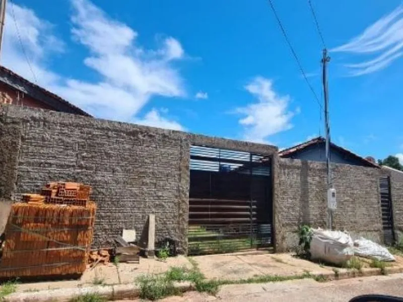 Casa em Leilão Extrajudicial