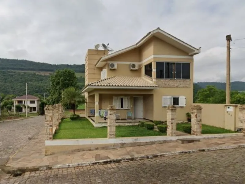 Casa em Leilão Extrajudicial