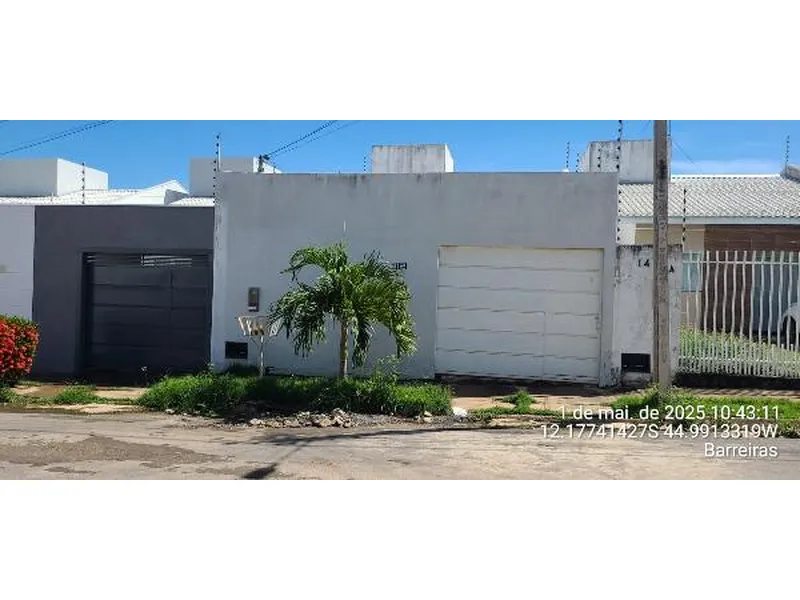 Casa em Leilão Extrajudicial