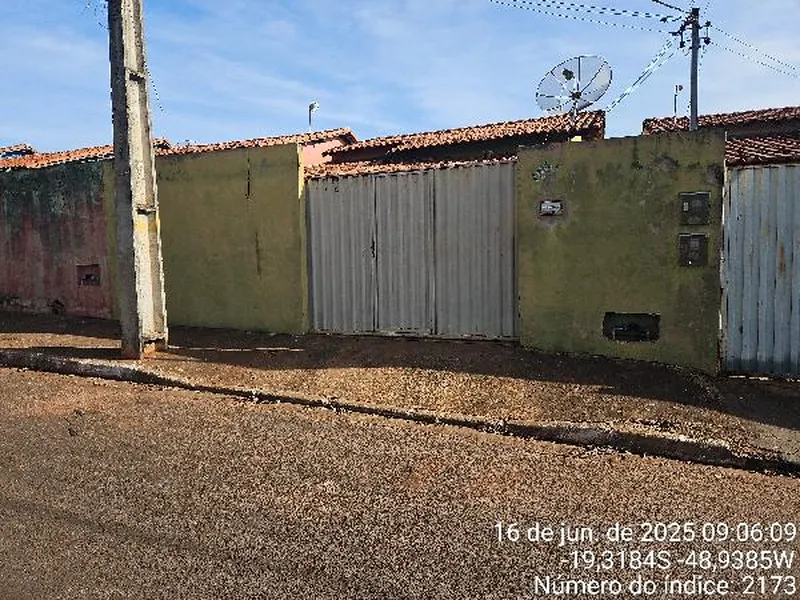 Casa em Leilão Extrajudicial
