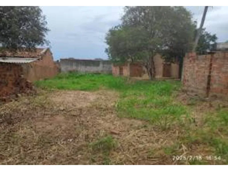 Terreno em leilão