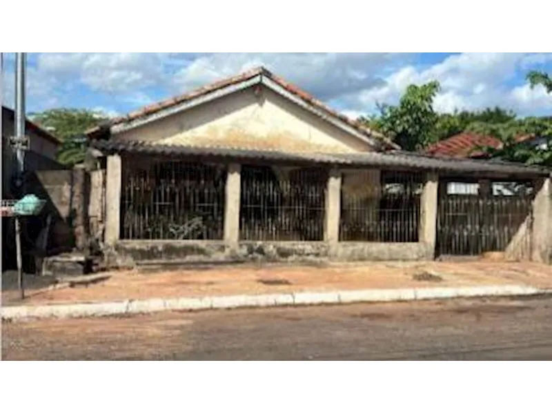 Casa em Leilão Extrajudicial