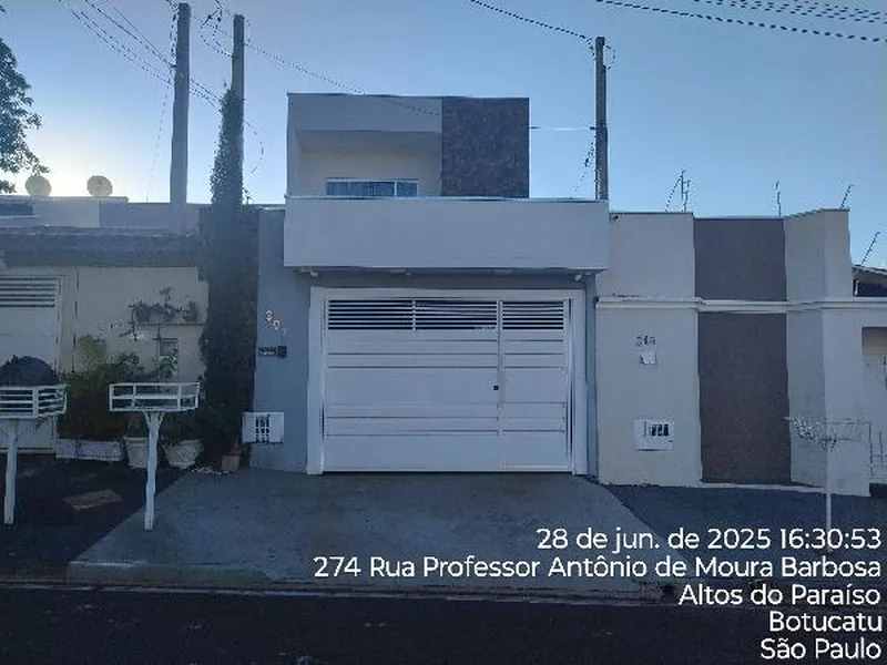 Prédio em Leilão Extrajudicial