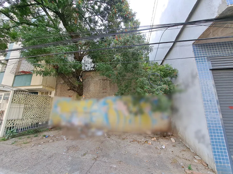 Terreno em leilão