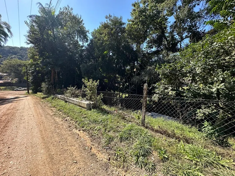Terreno em leilão