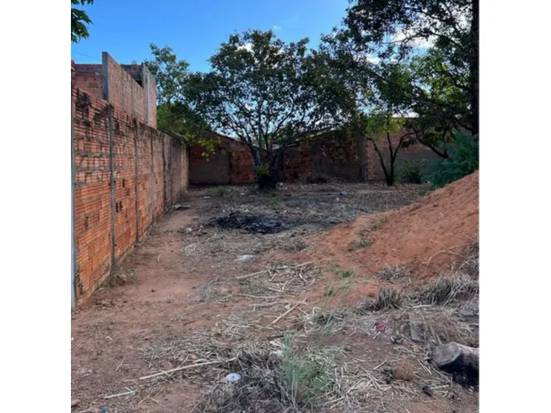 Terreno em leilão