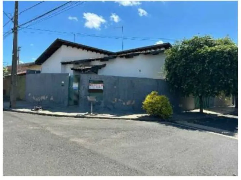Casa em Leilão Extrajudicial