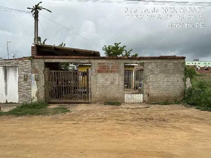 Casa em Leilão Extrajudicial