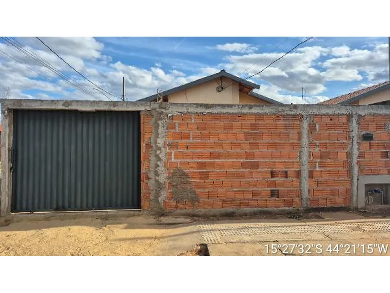 Casa em Leilão Extrajudicial