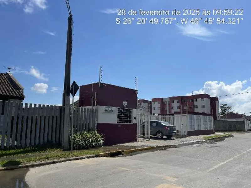 Apartamento em Leilão Extrajudicial